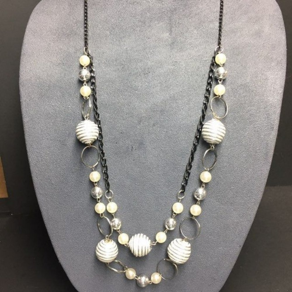 Silver Double Chain Necklace White Swirl Ball Circle Retro BoHo